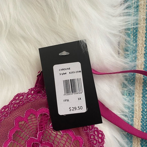 NWT Fredricks of Hollywood women’s fuschia metallic lace bra/ bralette - Picture 9 of 12